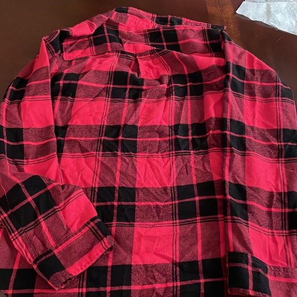 Hollister Red and Black Flannel - Picture 6 of 6